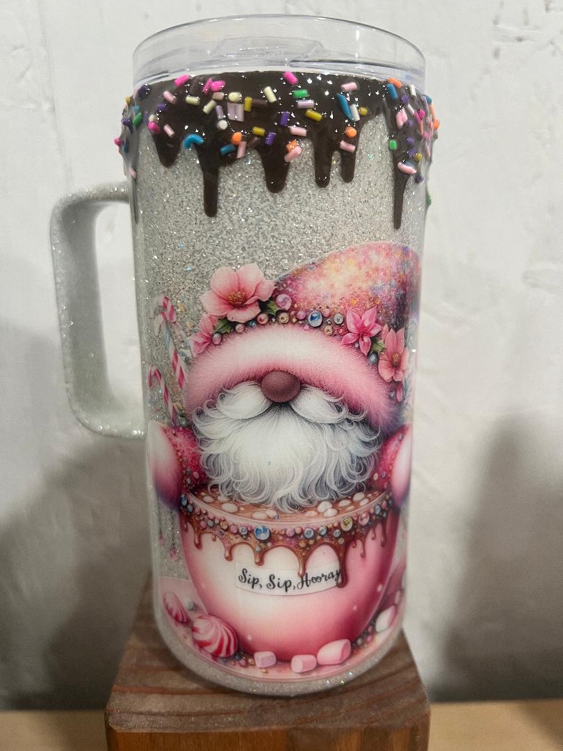 White with pink Gnome